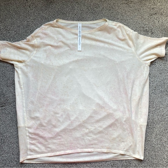 Lululemon Back In Action Action Tee - Picture 1 of 2